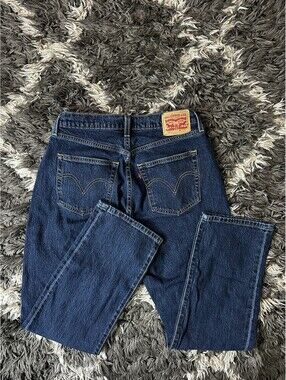Levis 501 Curve Dark Wash Straight Leg Denim Jeans Womens Size 28x30